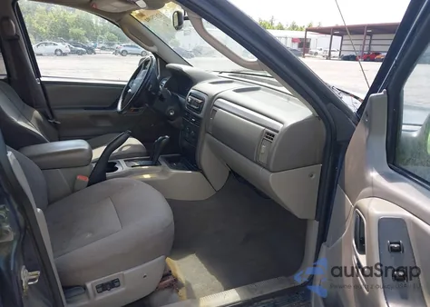 2002 Jeep Grand Cherokee Laredo from USA, damaged, VIN 1J4GW48N02C188096